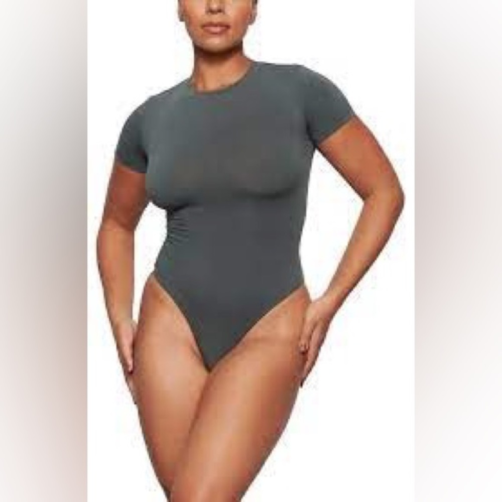 Skims Cotton Jersey T-shirt Bodysuit - deep sea (S)